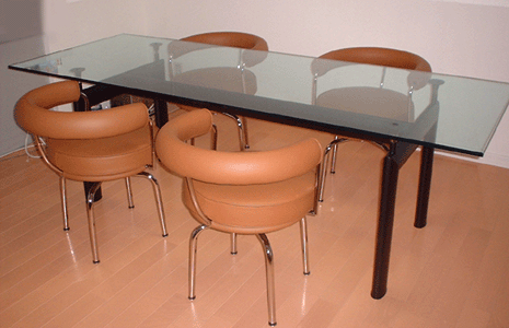 デザイナーズ家具通販 LC6・ガラスダイニングテーブル Le Corbusier 